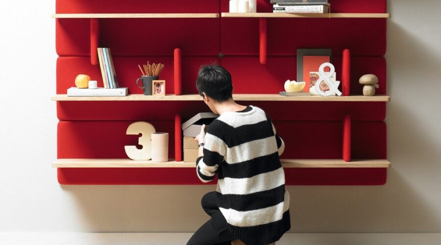 Reinterprets the classic bookshelf